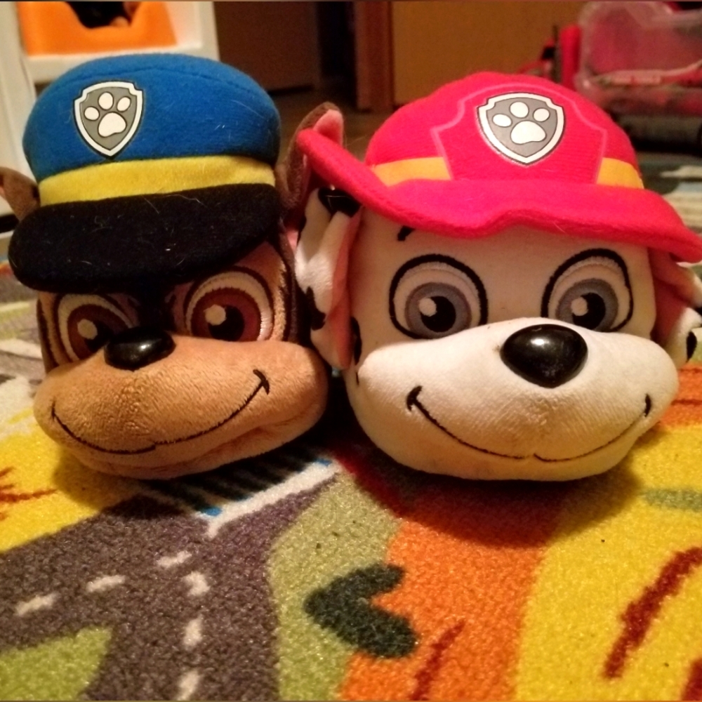 Paw Patrol Slippers Size  7/8